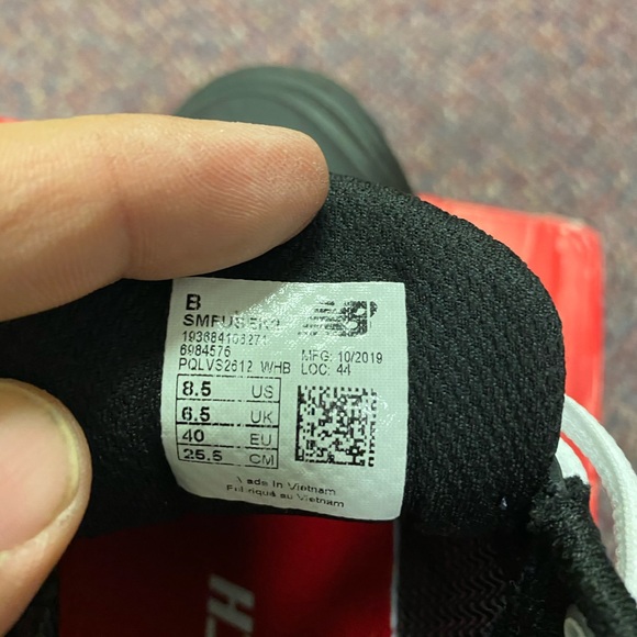 Left foot only, New Balance Fuse V2 metal cleat - Picture 3 of 5